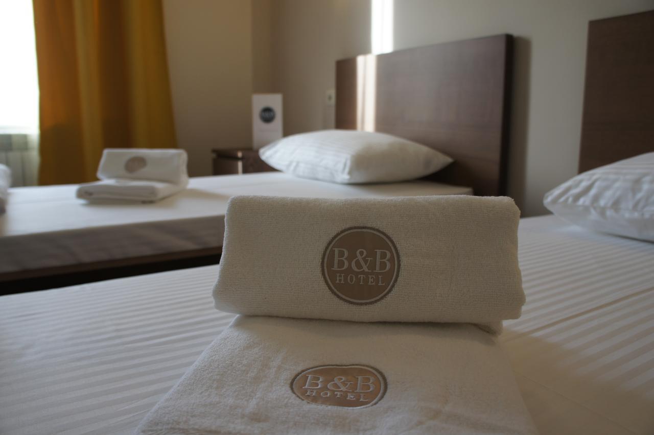 B B Hotel Centre Краснодар. B B отель Краснодар Базовская. B&B Hotel Centre, Краснодар, Базовская улица, 113. Hotel b 810 белая.